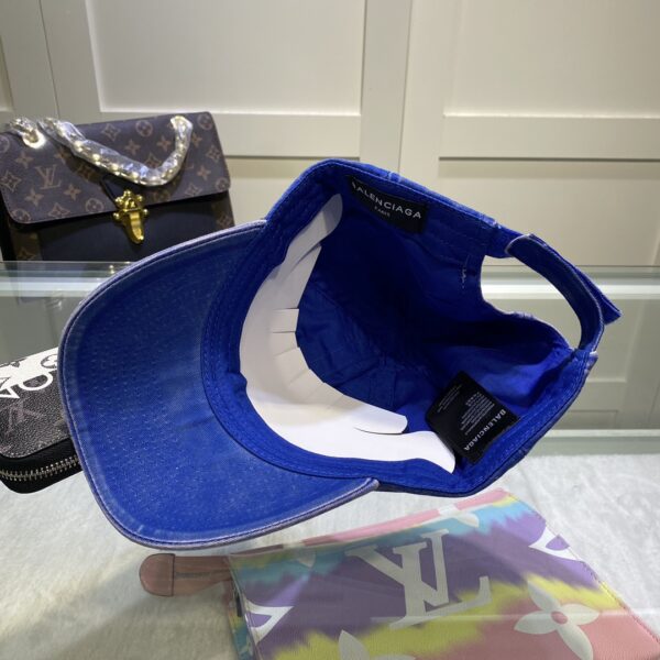 Balenciaga Logo Front Cap In Blue
