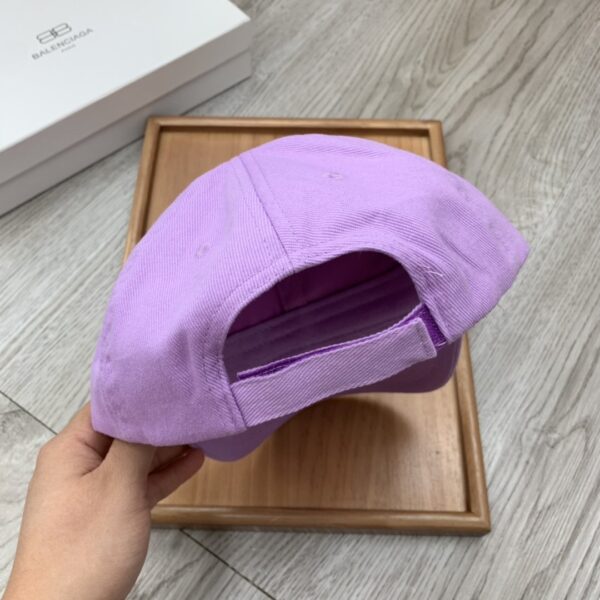 Balenciaga Logo Front Cap In Purple