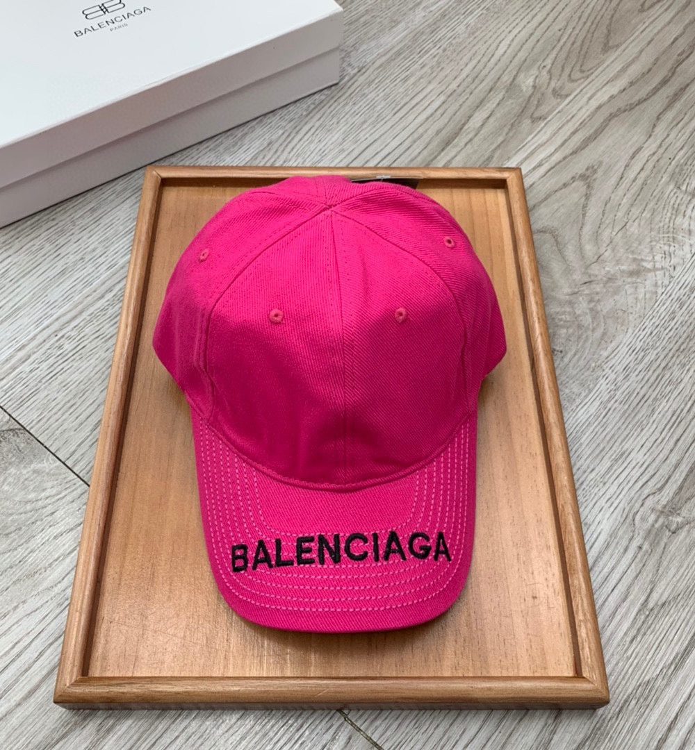 Balenciaga Logo Visor Cap In Pink