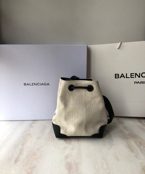 Balenciaga Navy Cabas Linen Crossbody Bag In White, For Women, Women's Bags 9.8in/25cm