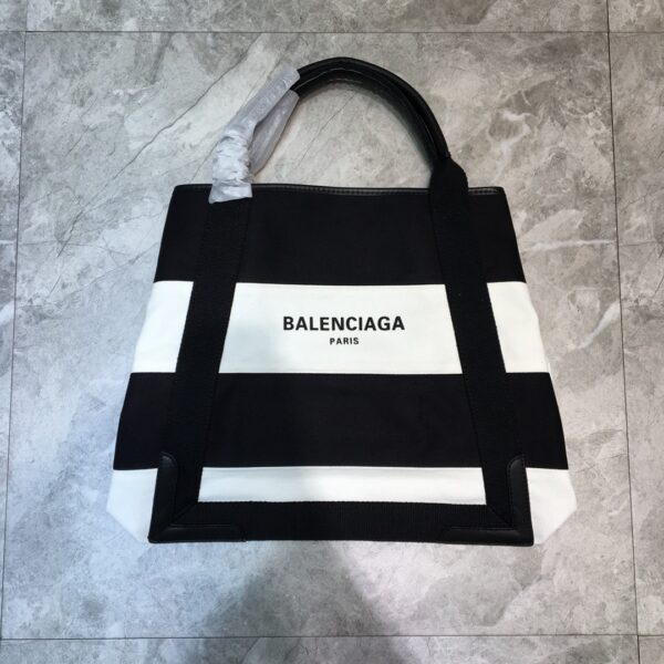 Balenciaga Navy Medium Cabas Tote Bag In Black And White, For Women, Women's Bags 14.1in/36cm