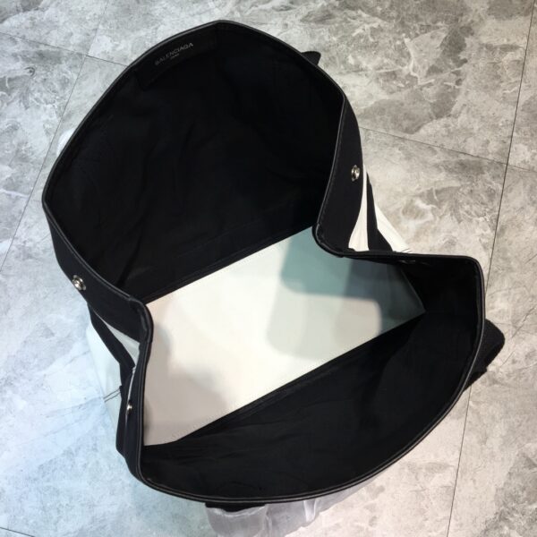 Balenciaga Navy Medium Cabas Tote Bag In Black And White, For Women, Women's Bags 14.1in/36cm