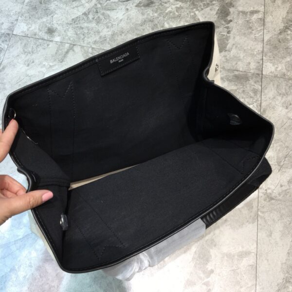 Balenciaga Navy Medium Cabas Tote Bag In Black, For Women, Women's Bags 14.1in/36cm 5812922HH3N9260