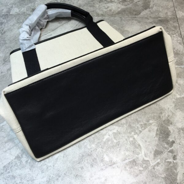 Balenciaga Navy Medium Cabas Tote Bag In Black, For Women, Women's Bags 14.1in/36cm 5812922HH3N9260