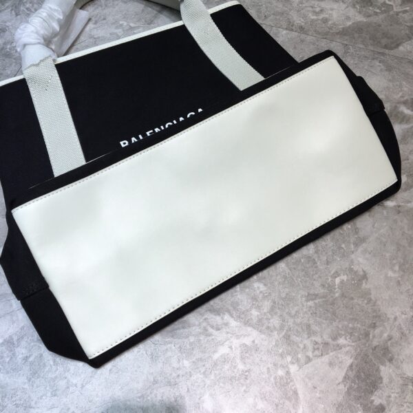 Balenciaga Navy Medium Cabas Tote Bag In White, For Women, Women's Bags 14.1in/36cm
