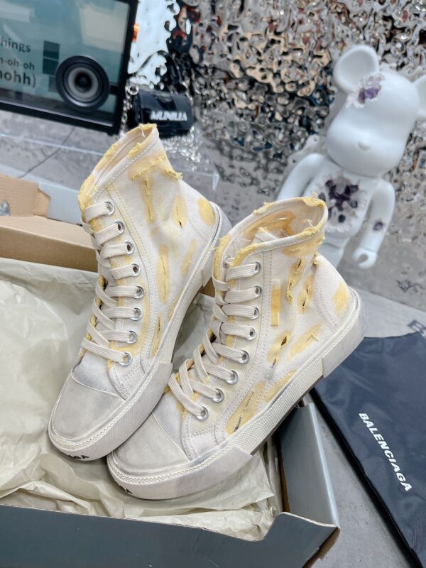 Balenciaga Paris High Top Trainers White For Women
