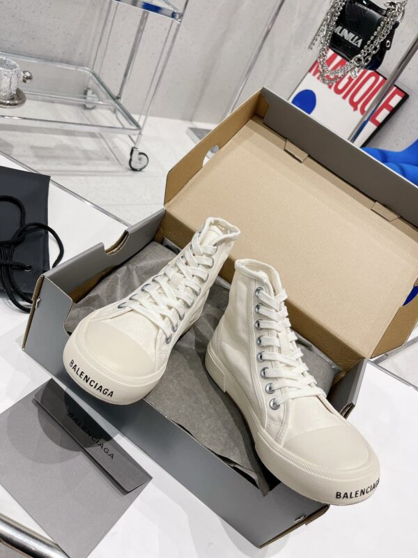 Balenciaga Paris High Top Trainers White For Women