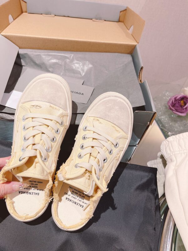 Balenciaga Paris Trainers Mule Cearm For Women