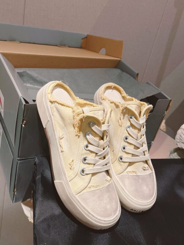 Balenciaga Paris Trainers Mule Cearm For Women