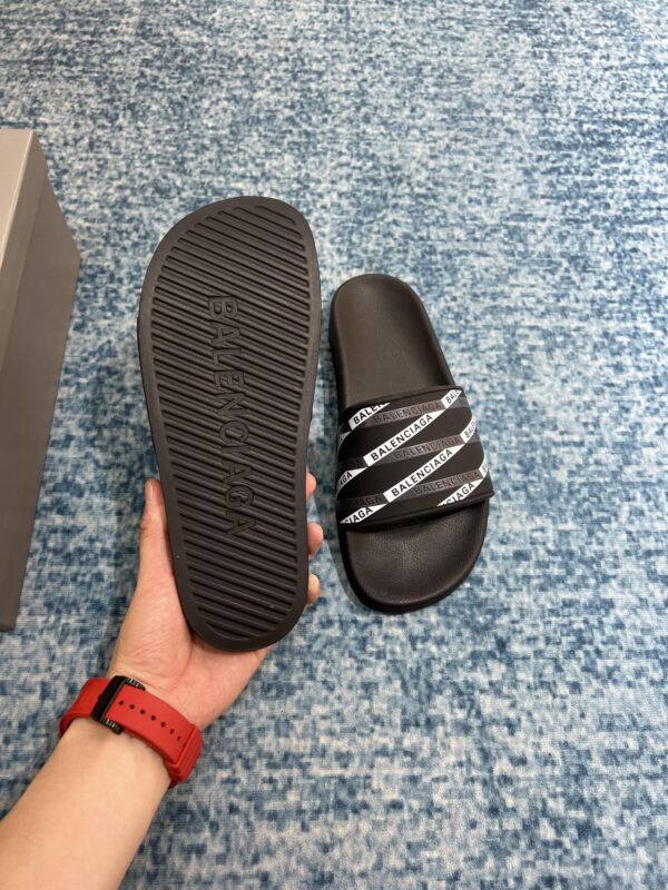 Balenciaga Pool Slide Sandal Black For Women