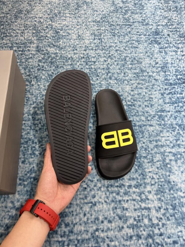Balenciaga Pool Slide Sandal Black For Women