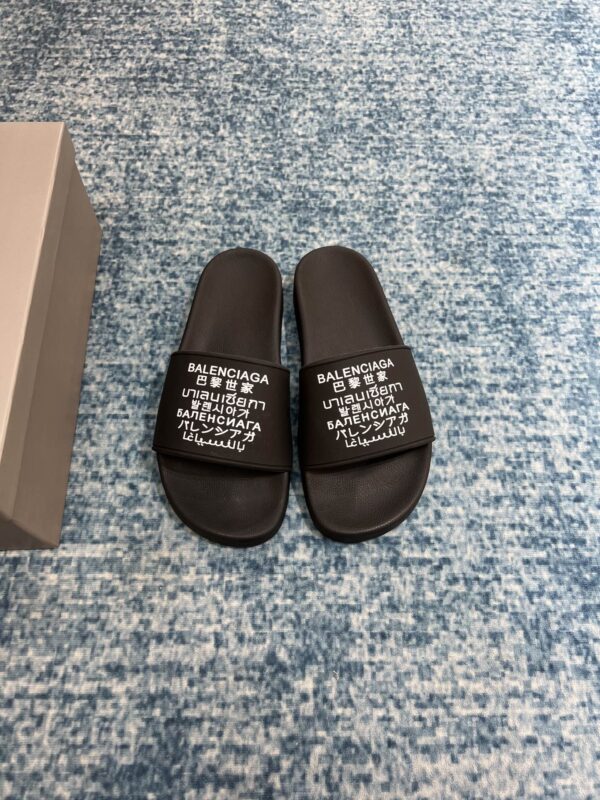 Balenciaga Pool Slide Sandal Black For Women