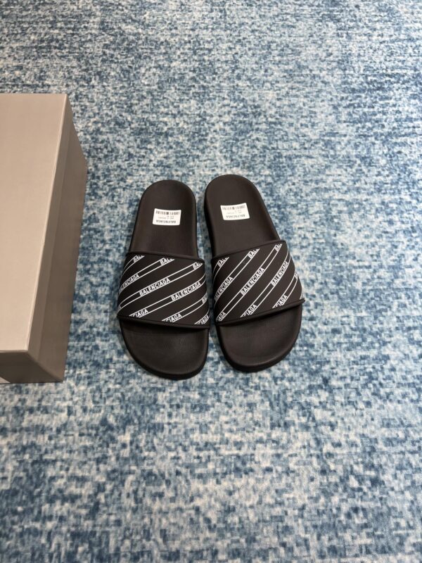 Balenciaga Pool Slide Sandal Black For Women