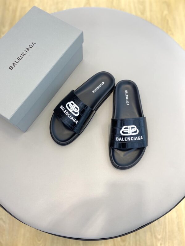 Balenciaga Pool Slide Sandal Black For Women