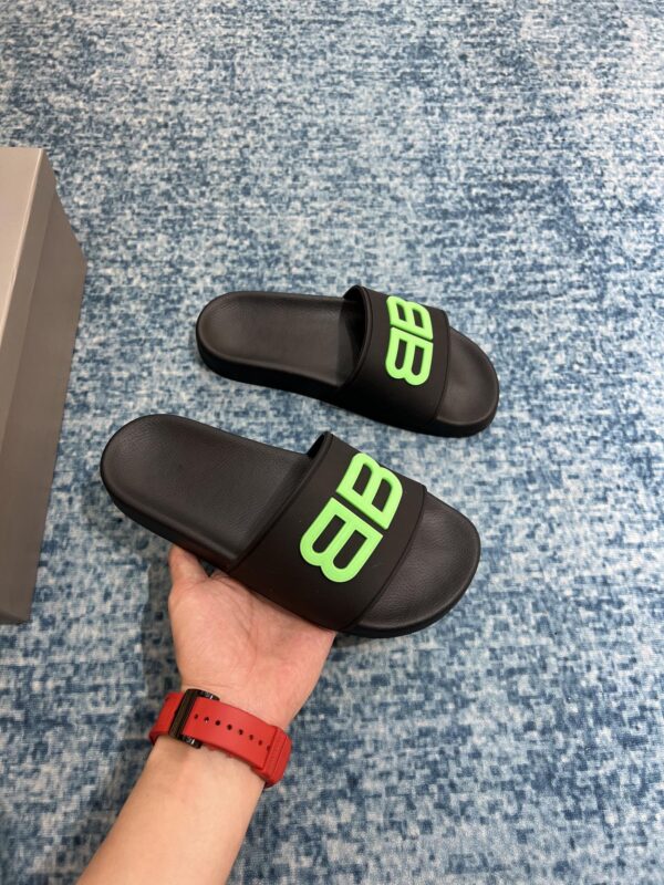Balenciaga Pool Slide Sandal Black For Women