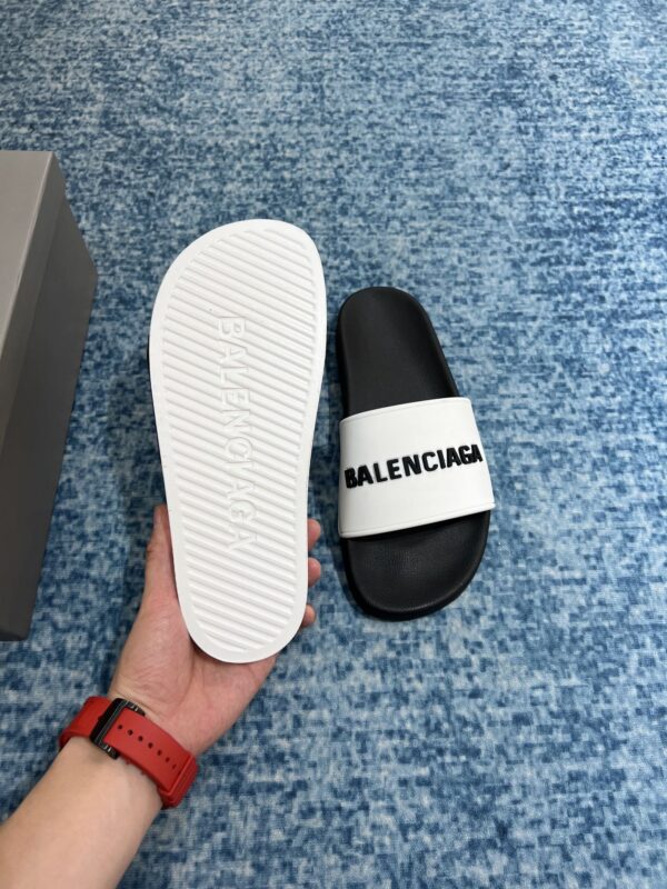 Balenciaga Pool Slide Sandal Black/White For Women