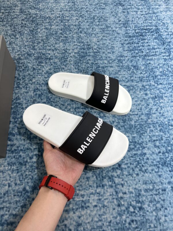 Balenciaga Pool Slide Sandal Black/White For Women