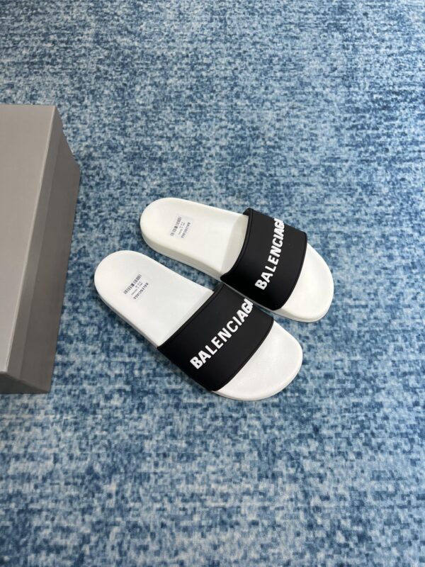 Balenciaga Pool Slide Sandal Black/White For Women