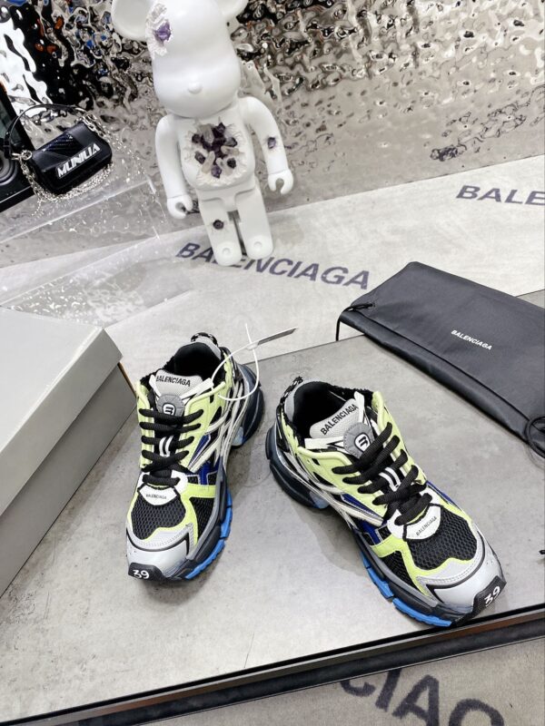 Balenciaga Runner Trainers Black For Women