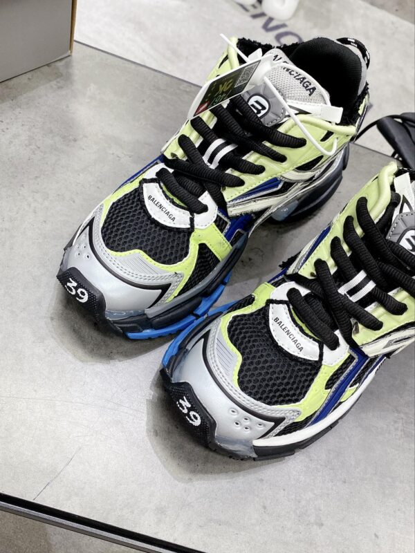 Balenciaga Runner Trainers Black For Women