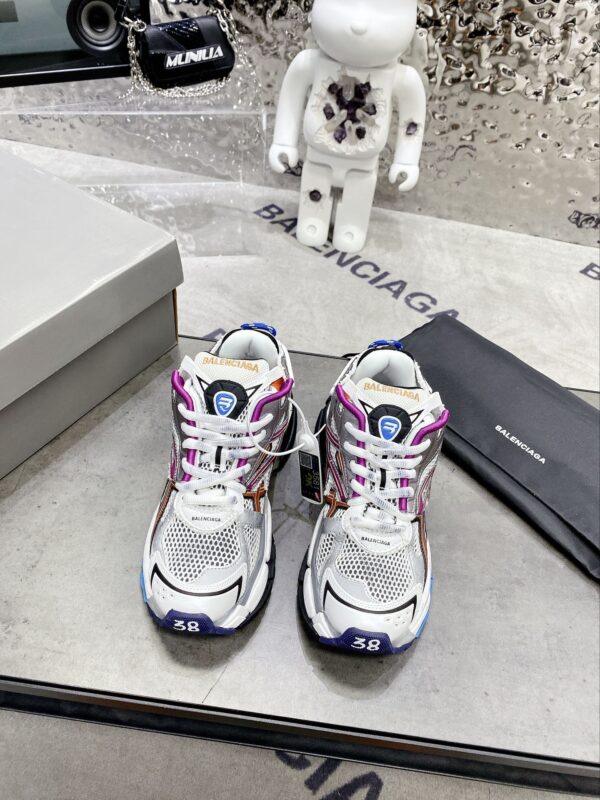 Balenciaga Runner Trainers Multicolor For Women 677402W3RB68123