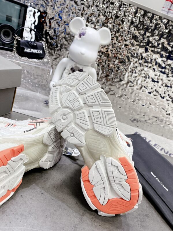 Balenciaga Runner Trainers White For Women