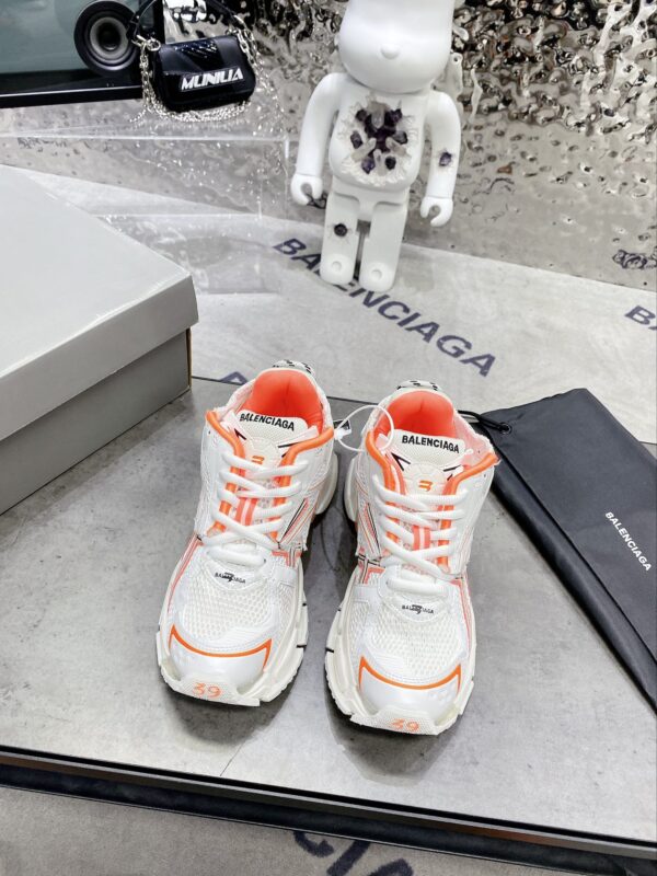 Balenciaga Runner Trainers White For Women