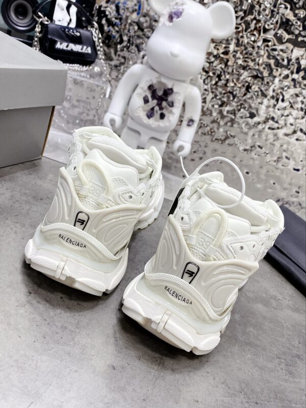 Balenciaga Runner Trainers White For Women