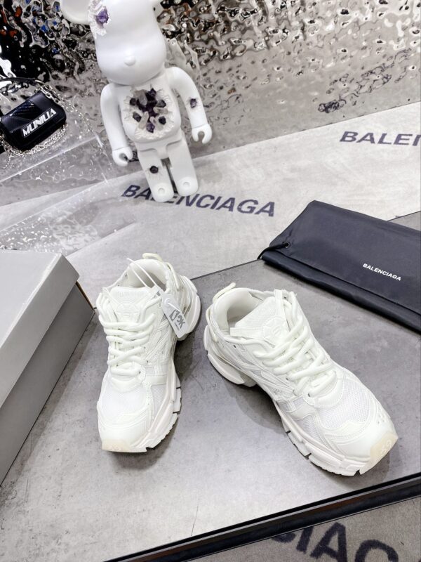 Balenciaga Runner Trainers White For Women