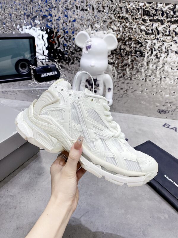 Balenciaga Runner Trainers White For Women