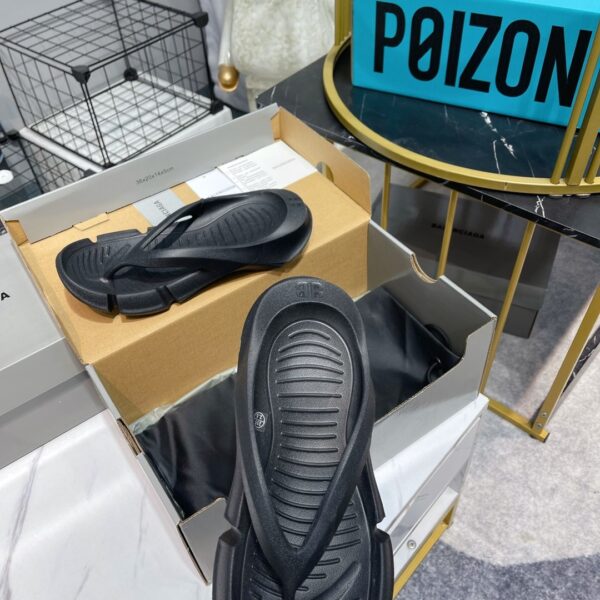 Balenciaga Slide Sandal Black For Women