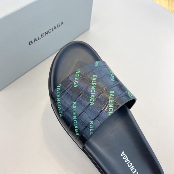 Balenciaga Slide Sandal Black For Women