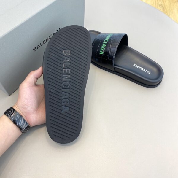 Balenciaga Slide Sandal Black For Women