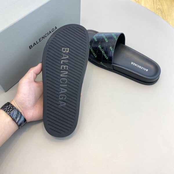Balenciaga Slide Sandal Black For Women