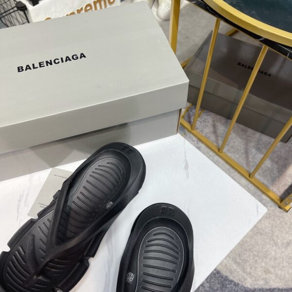 Balenciaga Slide Sandal Black For Women