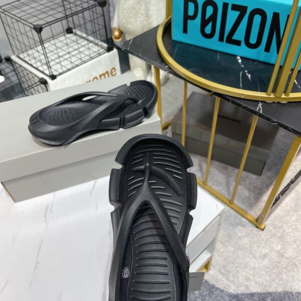 Balenciaga Slide Sandal Black For Women