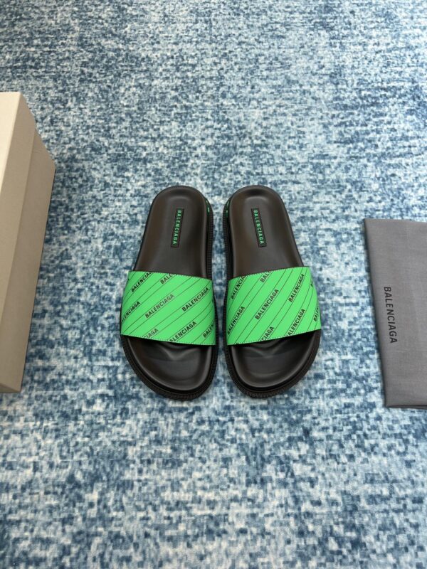 Balenciaga Slide Sandal Black/Green For Women