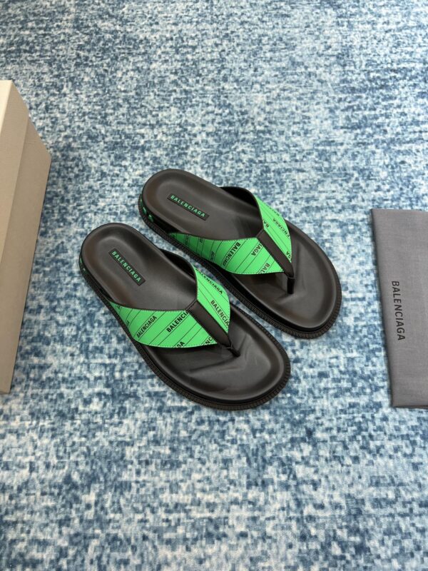 Balenciaga Slide Sandal Black/Green For Women