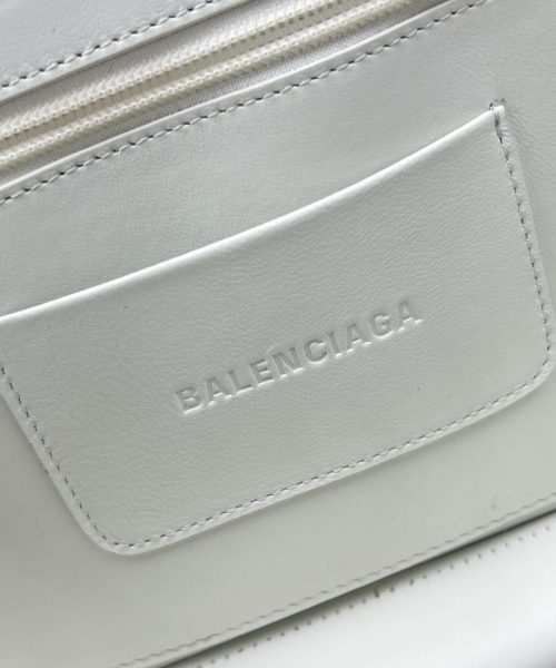Balenciaga Small Mag Basket Bag White/Black For Women 11in/28cm