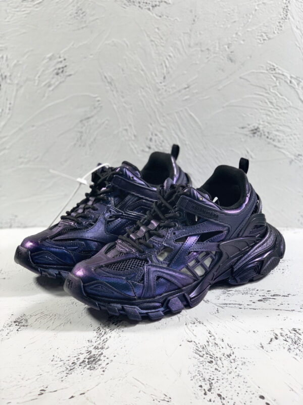Balenciaga Track.2 Clear Sole Trainers Purple For Women
