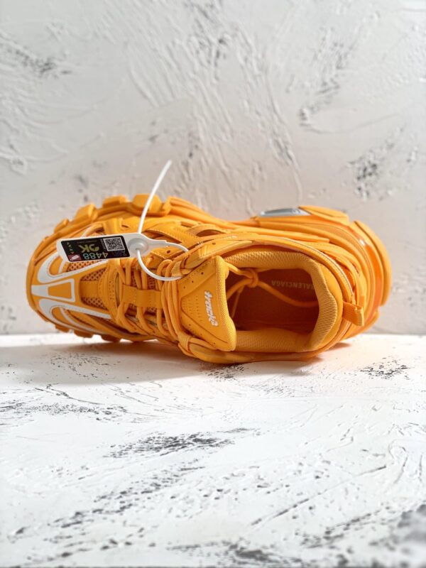 Balenciaga Track.2 Clear Sole Trainers Yellow For Women