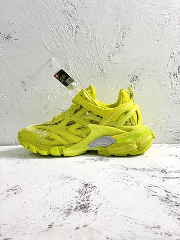 Balenciaga Track.2 Clear Sole Trainers Yellow For Women