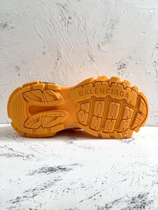 Balenciaga Track.2 Clear Sole Trainers Yellow For Women
