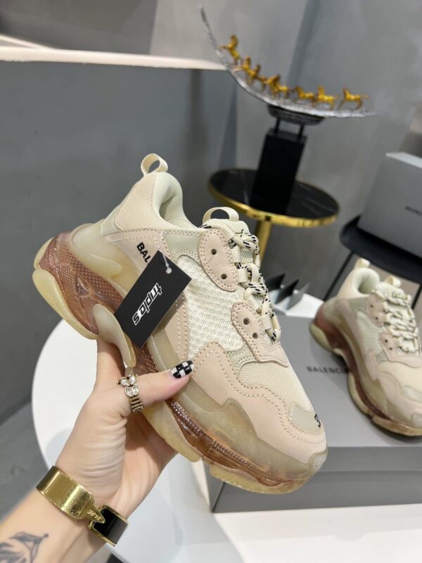 Balenciaga Triple S Trainers Clear Sole Beige For Women 544351W2GA19710