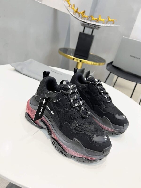 Balenciaga Triple S Trainers Clear Sole Black For Women 544351W2FB11000