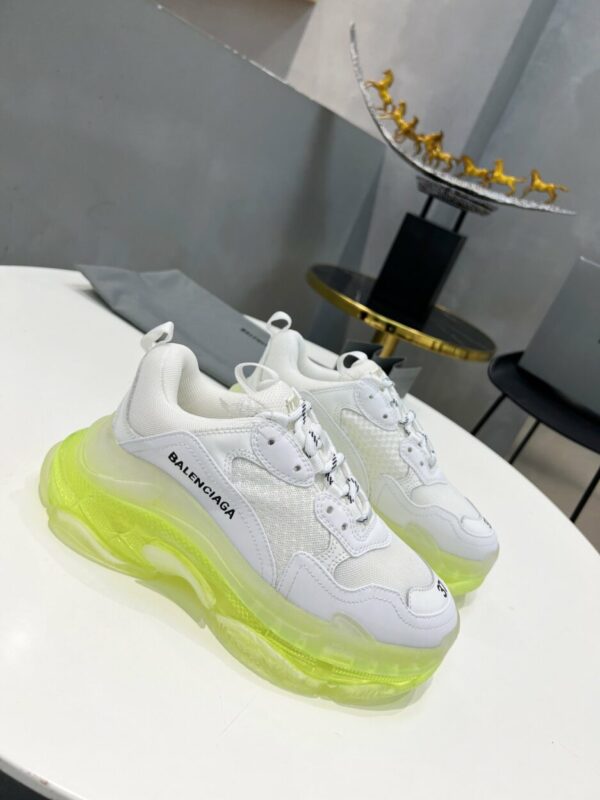 Balenciaga Triple S Trainers Clear Sole White For Women