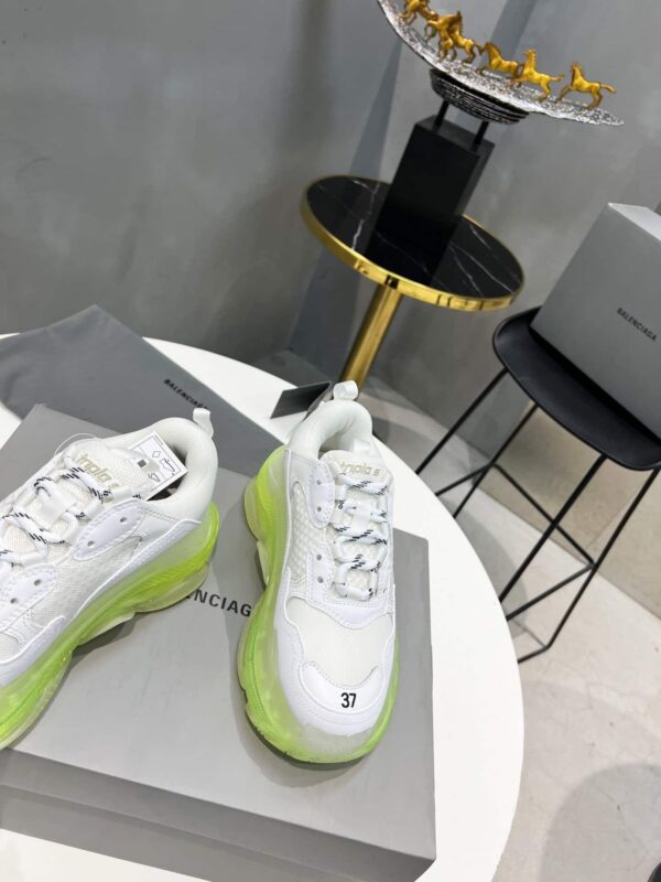 Balenciaga Triple S Trainers Clear Sole White For Women