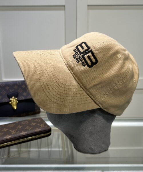 Balenciage BB Paris Icon Cap Cream Cap 704105410B20936