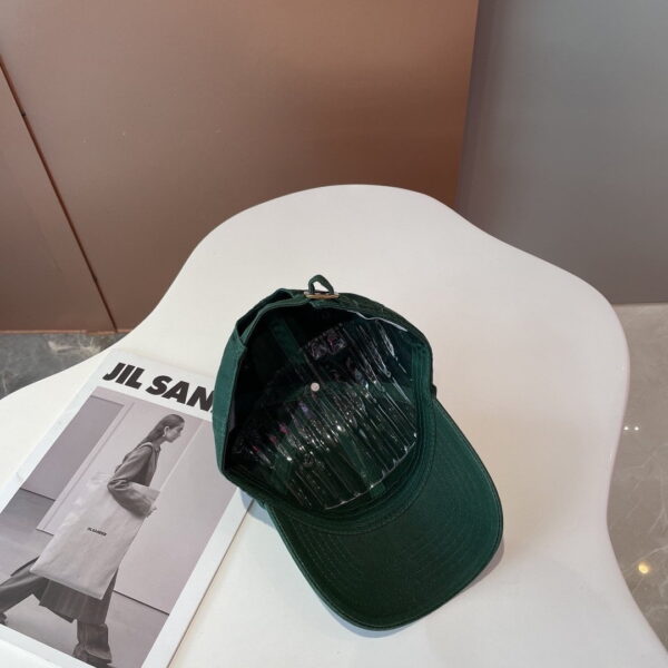 Balenciage BB Sprayed Green Cap