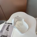 Balenciage BB Sprayed White Cap